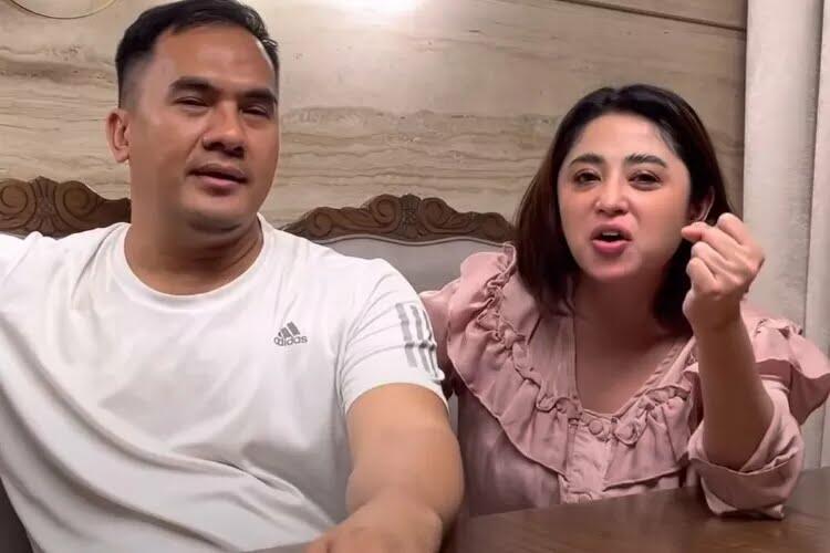 Pergoki Saipul Jamil Sedang Hap Dengan Pria Lain, Ini yang Dilakukan Dewi Perssik!