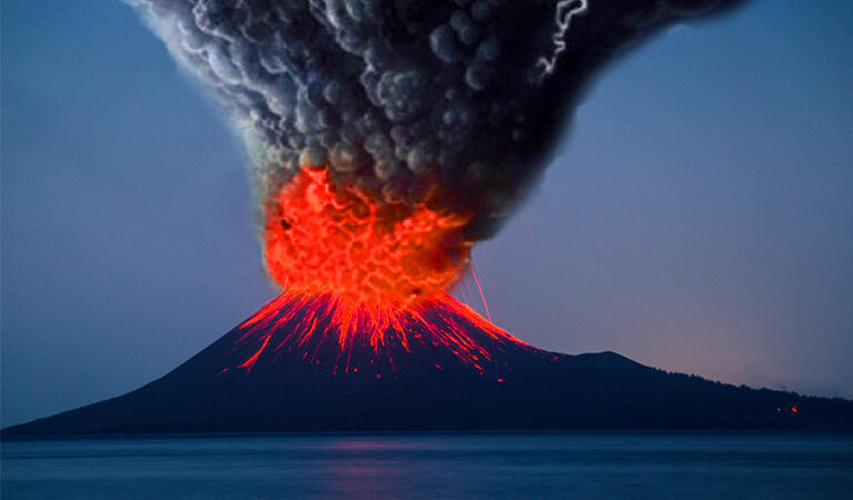 Dahsyatnya Letusan Gunung Krakatau Merubah Iklim Global