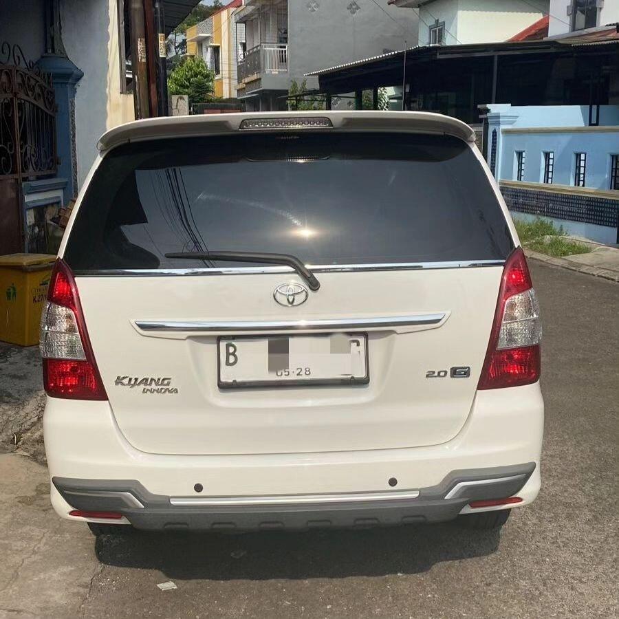 Toyota Kijang Innova G Bensin AT 2013