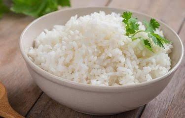 Bagaimana Caranya Masak Nasi Agar Tidak Cepat Bau?