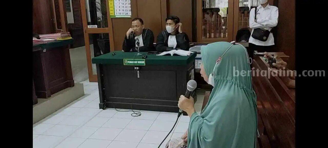 Asfiyatun, Nenek Penjual Gorengan yang Divonis 5 Tahun Penjara oleh PN Surabaya