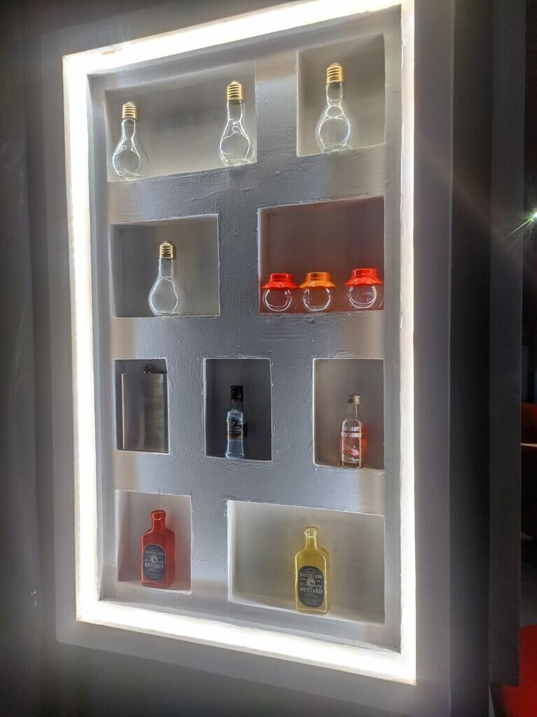 🎉 Timeout Bar &amp; Lounge - Tempat Asyik di Mangga Dua Square, Jakarta Utara! 🎉