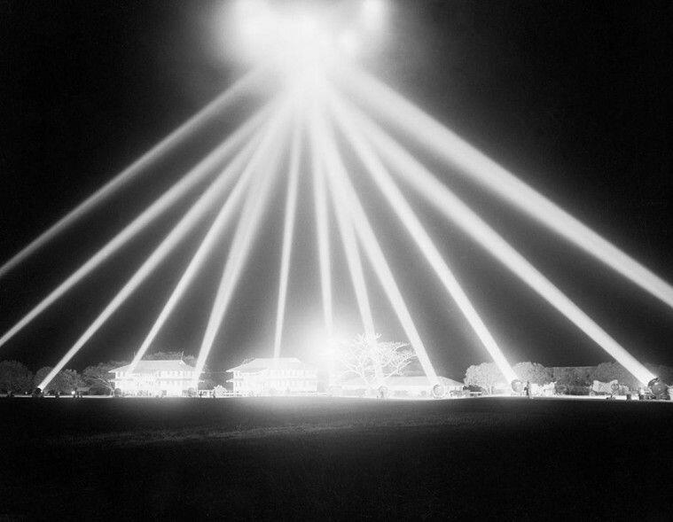 Perang Los Angeles, Kisah Misterius Serangan UFO pada Masa Perang Dunia II