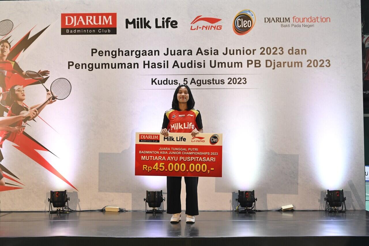 Ukir Sejarah Baru! Tunggal Putri Sukses Raih Juara di Asia Junior Championships 2023