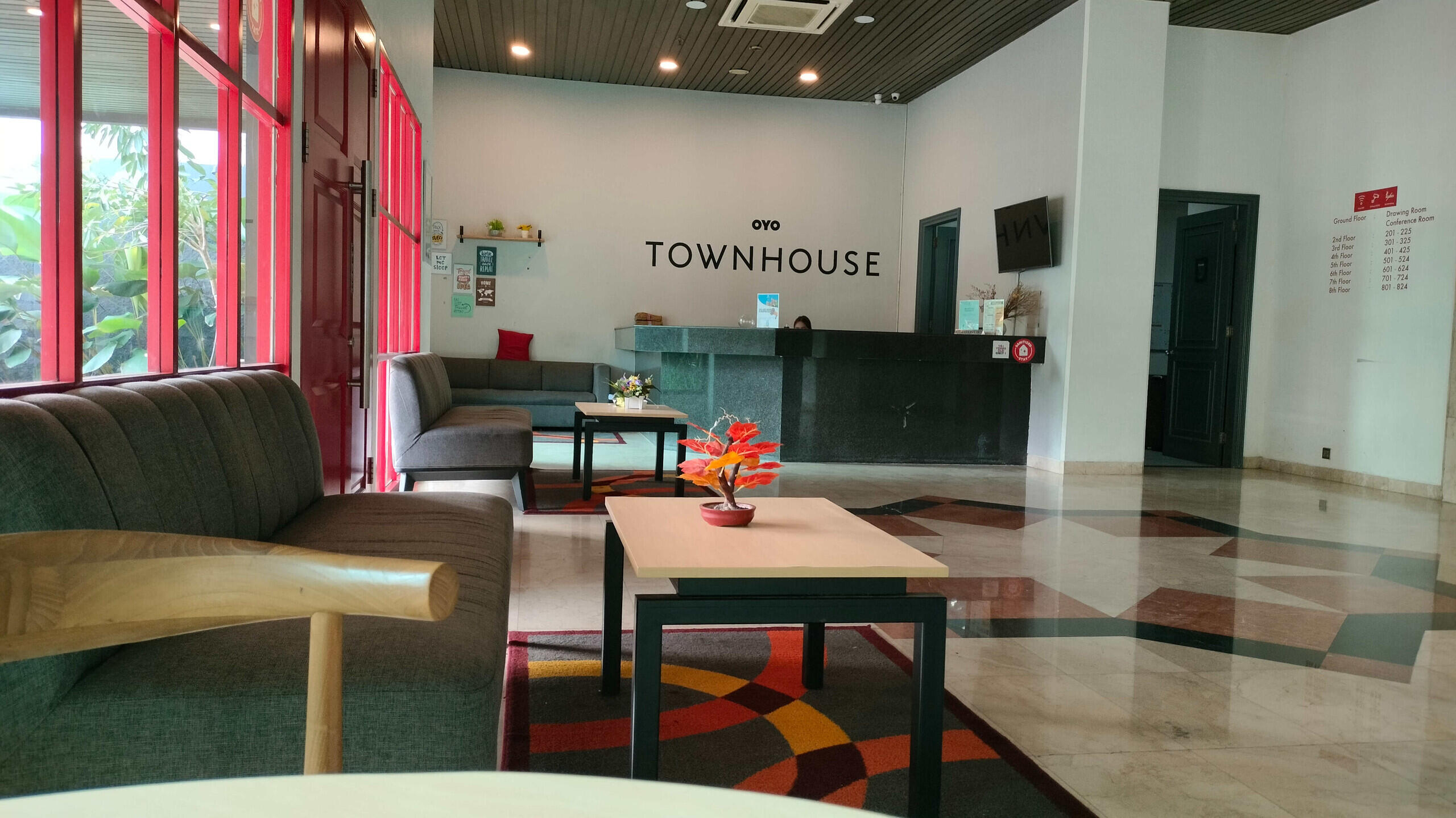 &#91;Staycation&#93;Hotel Super di Bawah 200 Rb an, Review OYO Townhouse 2 Gunung Sahari