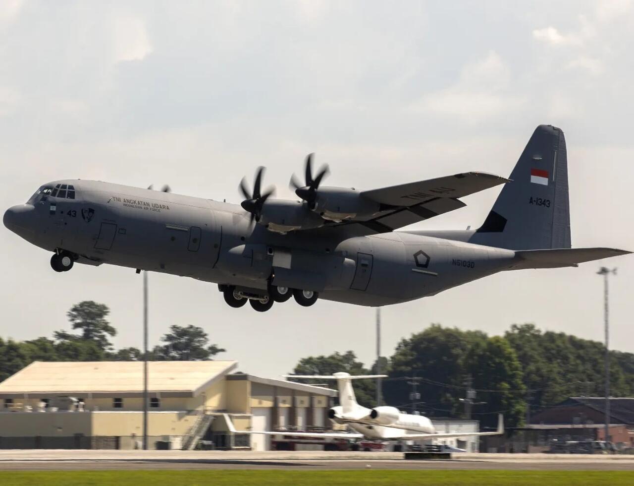 Kado HUT RI ke-78, TNI AU Menerima Pesawat Super Hercules yang Ketiga