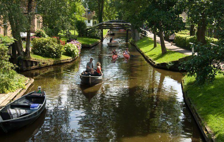 Giethoorn: Negeri Dongeng Dari Belanda &#91;Kompetisi KGPT&#93;