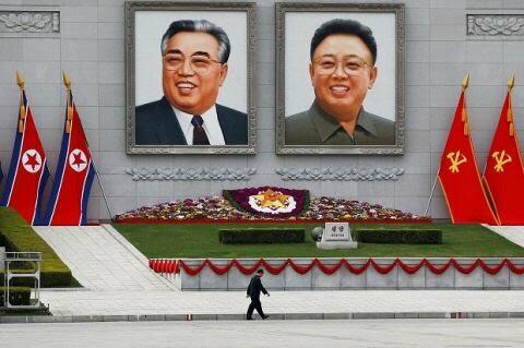 Korut Diterjang Badai, Warga Wajib Menyelamatkan Foto Kim Jong-un! Pentingkah?