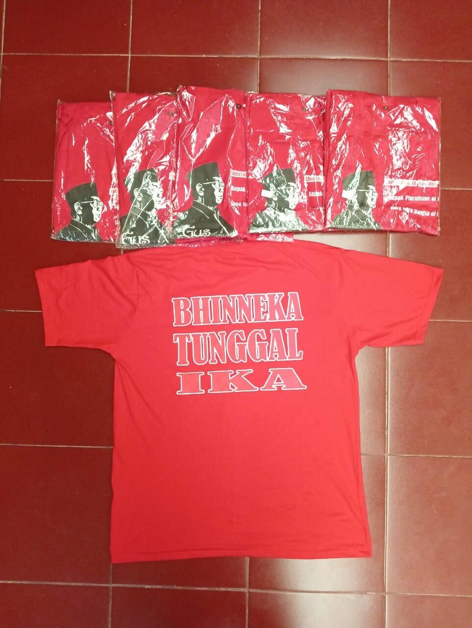 (Ready Stok) BUY 1 GET 2 - Kaos ttg Gus Dur + Kaos Pancasila is Our Way of Life