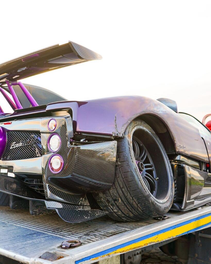Tabrak Dinding Terowongan, Pagani Zonda 760 LH Senilai Rp 171 Miliar Ambyar 