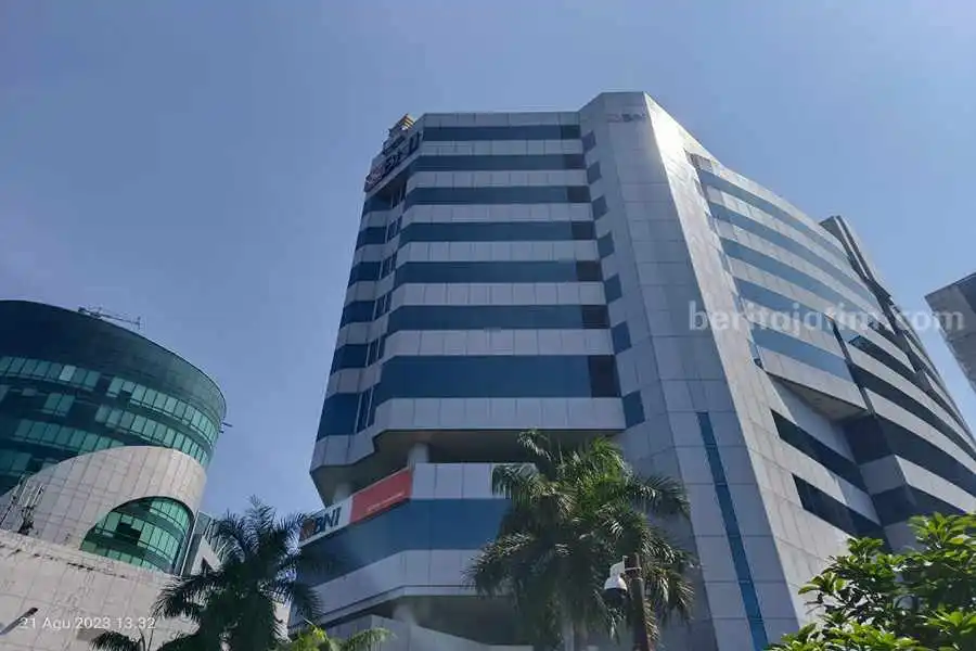 Security BNI Graha Pangeran Tewas Usai Terjun dari Lantai 13