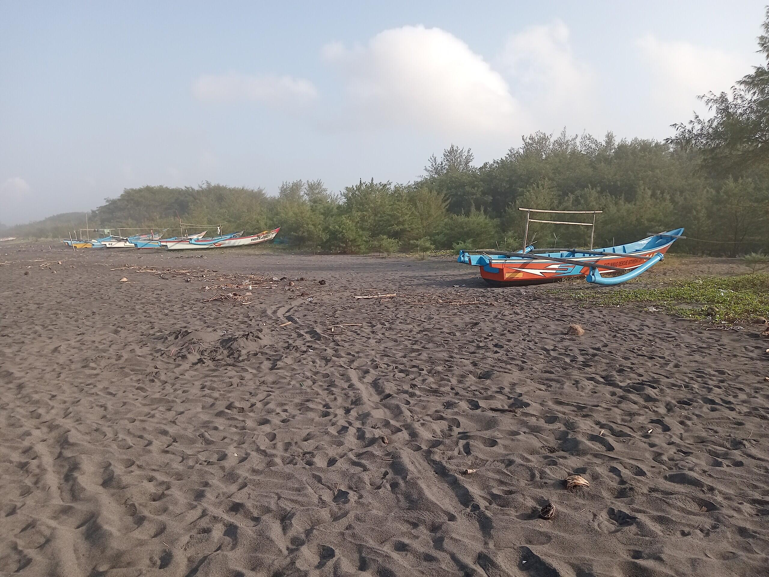 WISATA SMERSH64 KE PANTAI GLAGAH