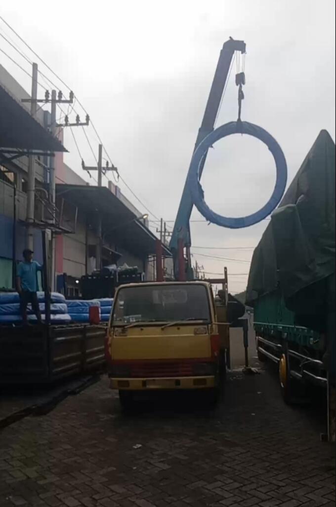 Sewa TMC atau Truck Crane atau Hiab Crane