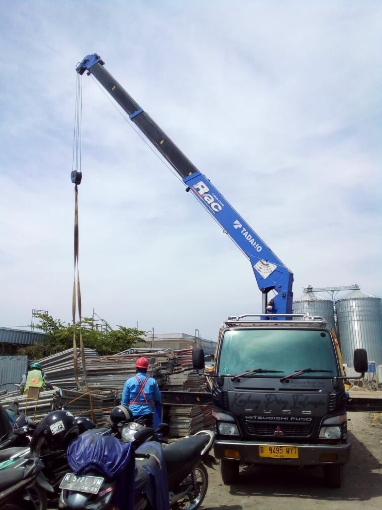 Truck Crane TMC Surabaya Gresik Sidoarjo