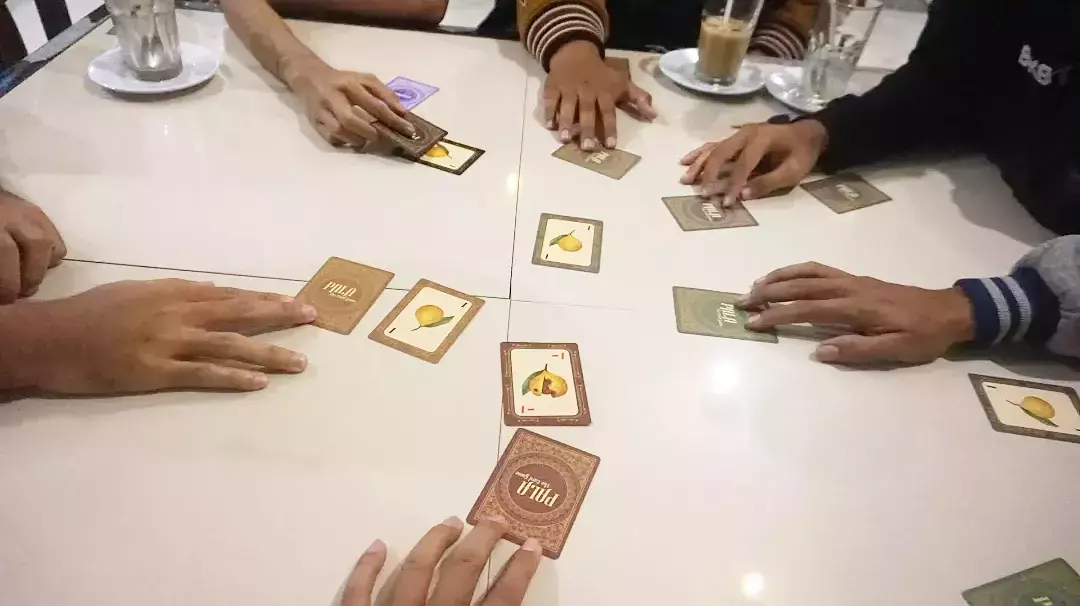 Review Pala Card Game by Kompas