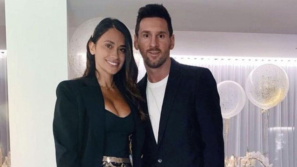 Kejadian Lucu - Saat Istri Lionel Messi Nyaris Salah Cium Orang!