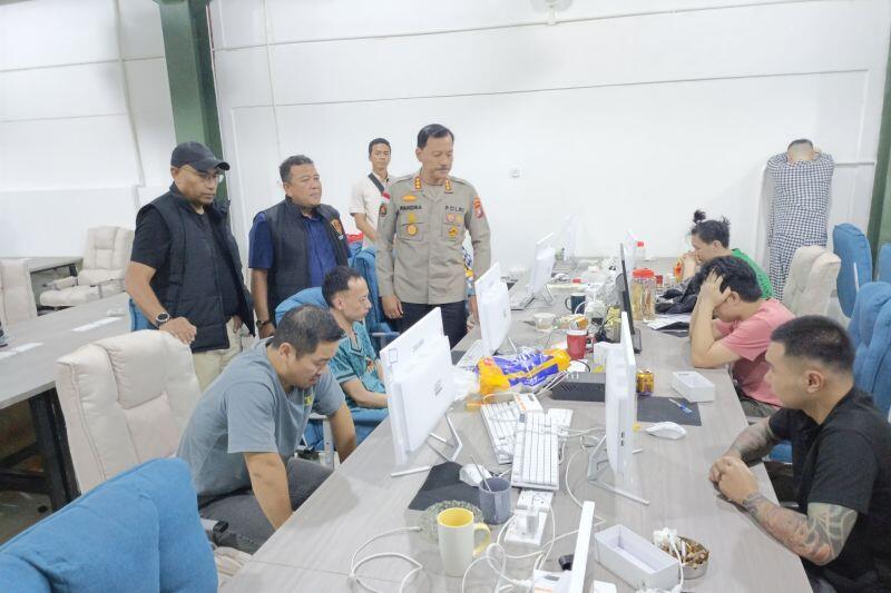 Polisi Tangkap 88 Pelaku Love Scamming asal Tiongkok