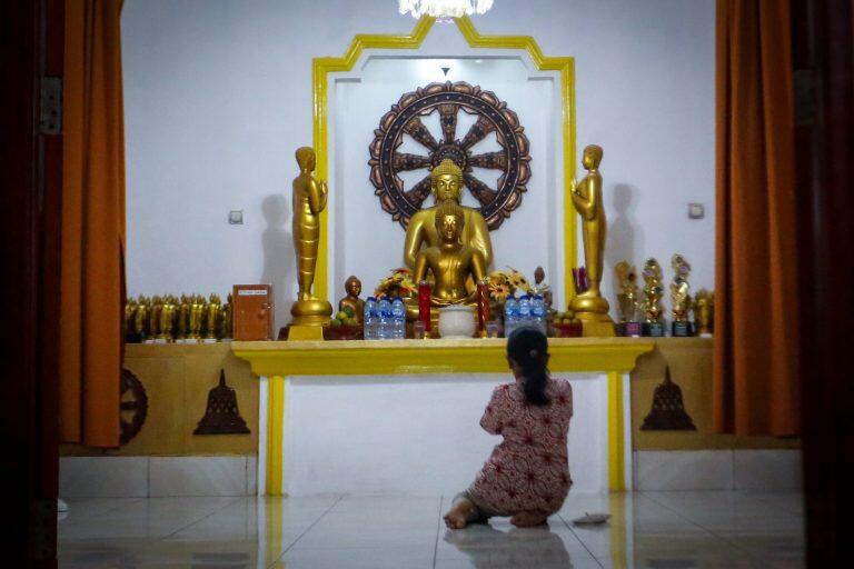 Agama Buddha Akan Punah di Indonesia?