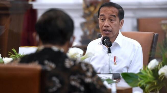 Jokowi Akan Dijadikan Ketua Umum Golkar, Gerak Lincah Opung Luhut?