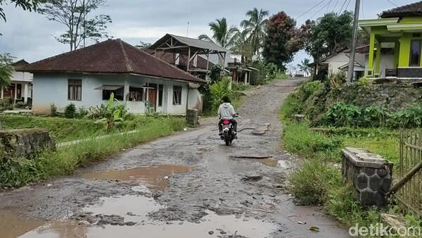 Tanah yang Membawa Keberuntungan Menurut Tradisi Jawa