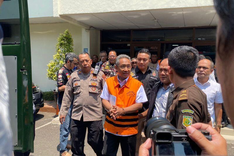 Yana Mulyana Didakwa Terima Suap Rp400 juta Soal Bandung Smart City