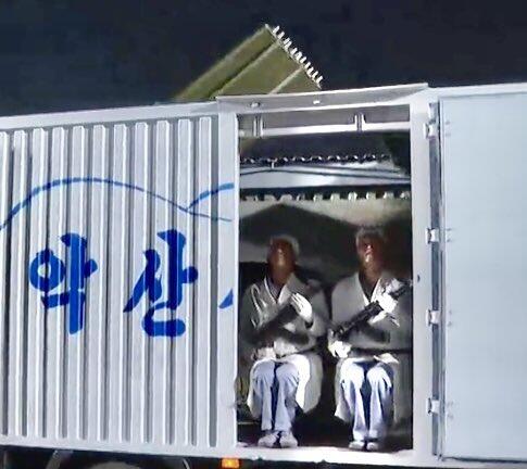 Siap Perang, Korea Utara Meyulap Truk Sipil dan Traktor Menjadi Peluncur Roket