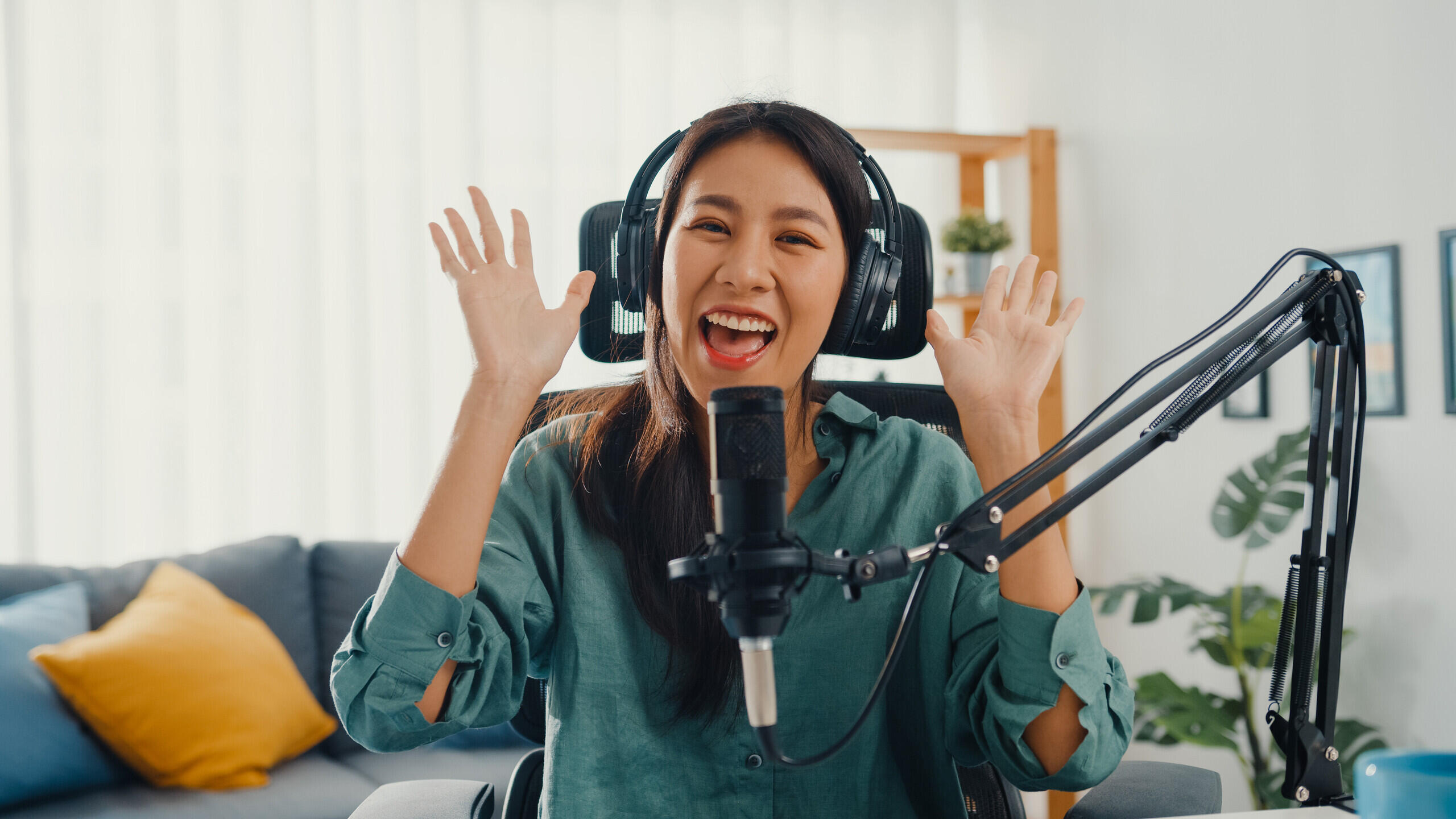 Syarat Penting untuk Jadi Host Live Streaming