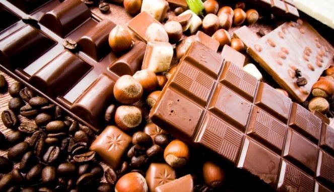 Mengungkapkan Keajaiban Biji Coklat, Seni Mengolahnya Secara Manual