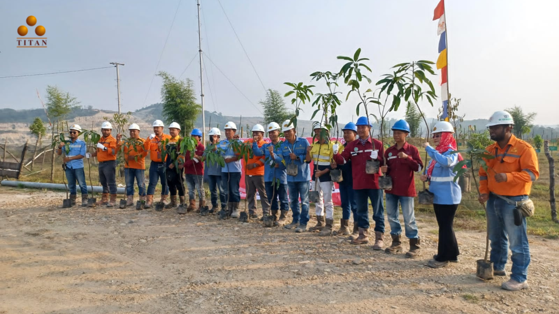 Semangat Kemerdekaan dengan Konservasi Lingkungan di Pertambangan Titan Infra Energy