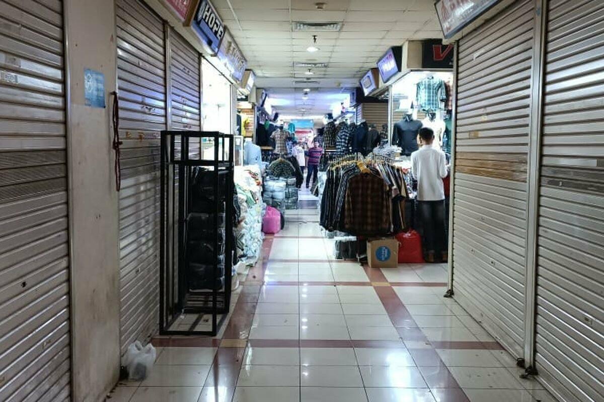 Pasar Tanah Abang Sepi Pembeli, Pedagang Salahkan Tiktok Shop! Wajarkah?