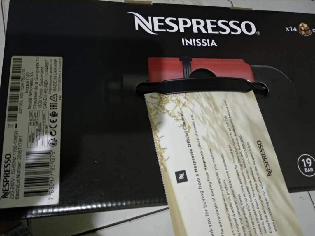 Dijual coffee maker merk nespresso inissia