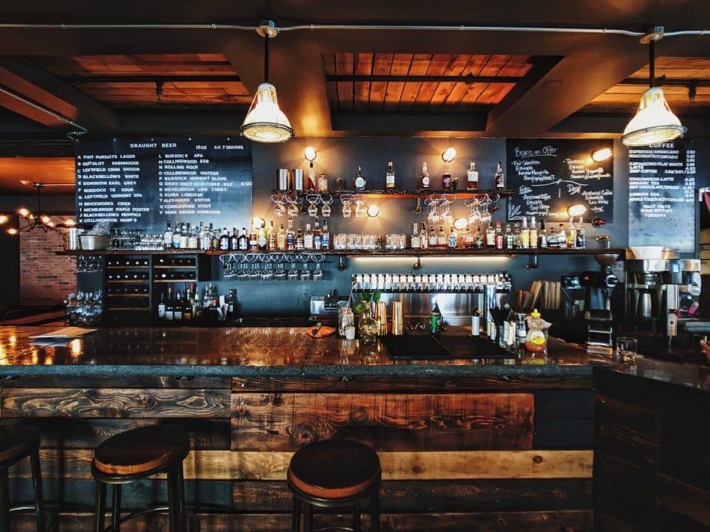 Konsep Warung Kopi Minimalis Yang Memikat Pelanggan