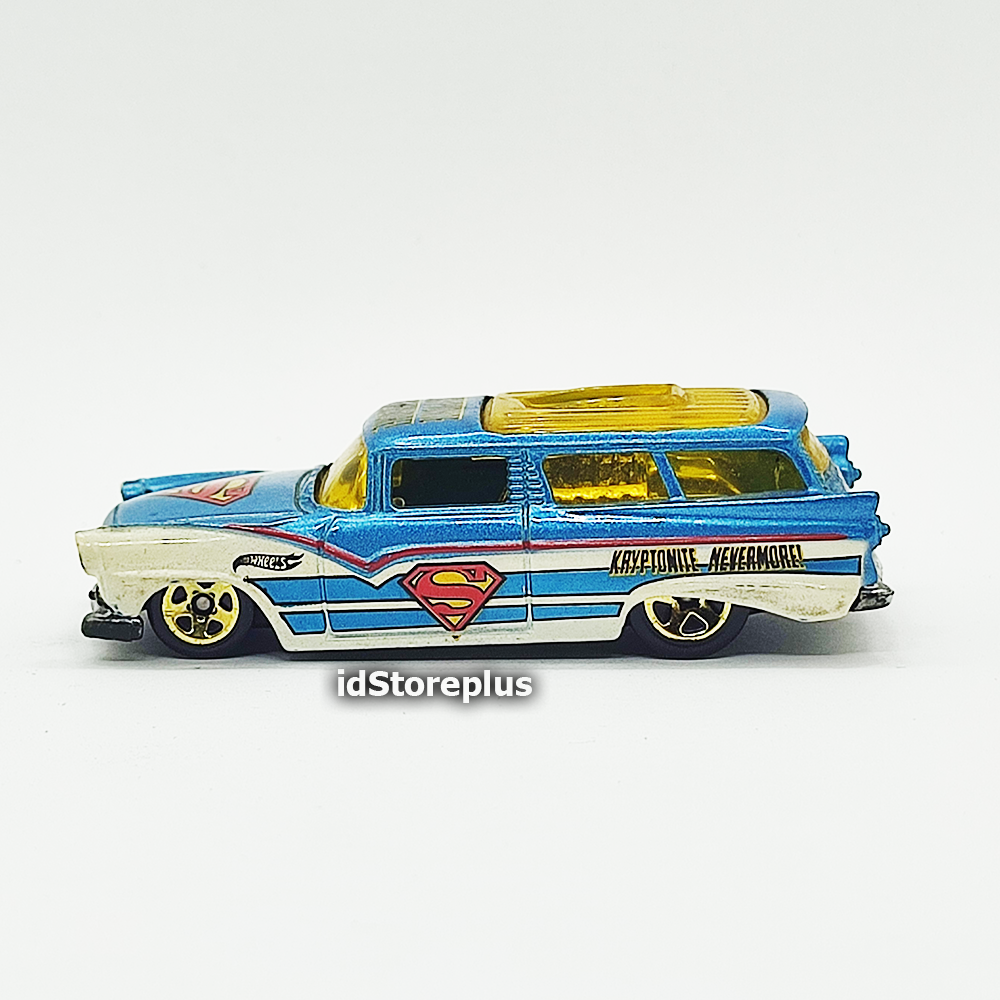 Diecast Hot Wheels Ford 8 Crate Metallic Blue Superman 4/6 DC Comics