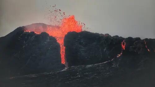 Letusan Krakatau Tahun 1883: Bulan Warna Biru, Suara Paling Keras Sepanjang Sejarah!