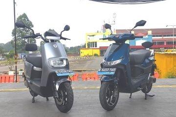 Dampak Rangka eSAF Penjualan Semua Merek Motor Turun Tapi Motor Listrik Naik Drastis