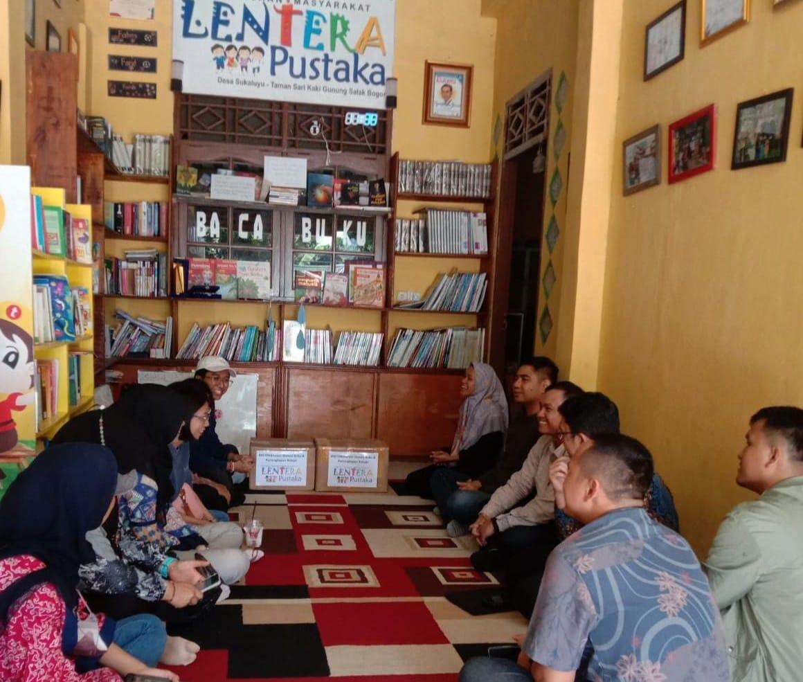 Inilah 5 Manfaat Saat Anda Donasi Buku ke Taman Bacaan