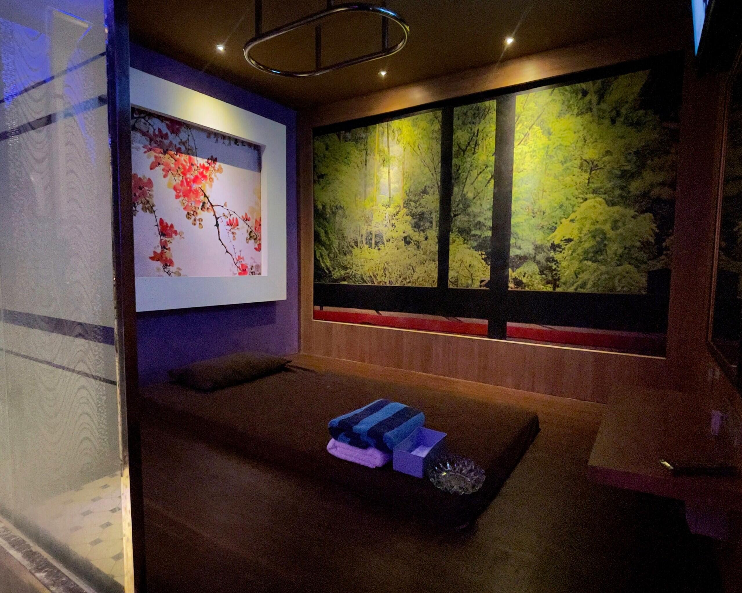 Premium The Star Group Spa &amp; Karaoke