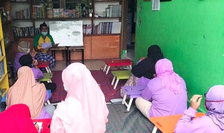 Ketika Taman Bacaan Hidup Segan Mati Tak Mau, Kenapa?