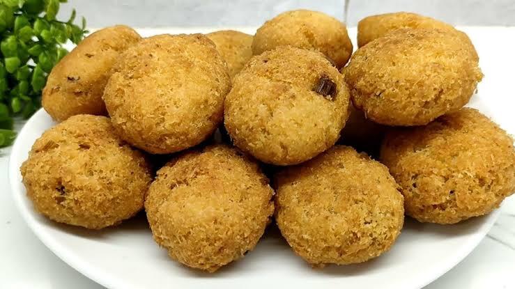 Meraup Manfaat dari Pembuatan Comro: Olahraga Sekaligus Melatih Kesabaran, Yuk Simak!