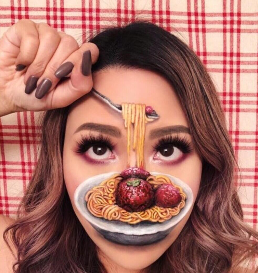 7 Make-Up buatan Artis ini Akan Mengubah Cara Pandangmu Terhadap Dunia Makeup