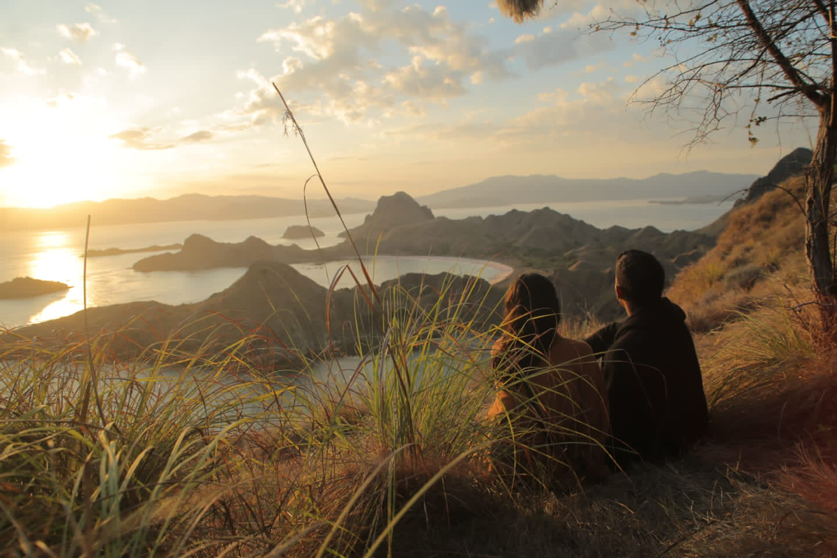 4 Destinasi Indah di Labuan Bajo, Hadir di Film Nona Manis Sayange