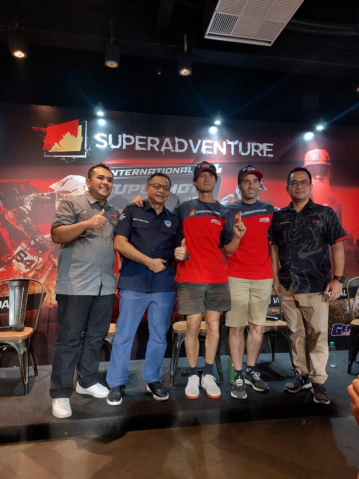 Dua Rider Dunia Ikut Turun di SuperAdventure International Supermoto Race 2023