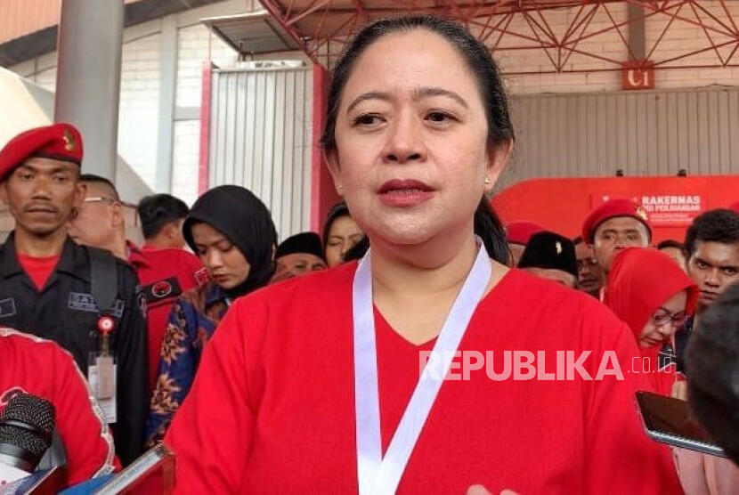 Puan Bantah Adian Soal Jokowi Pernah Minta Jadi Presiden Tiga Periode ke Megawati