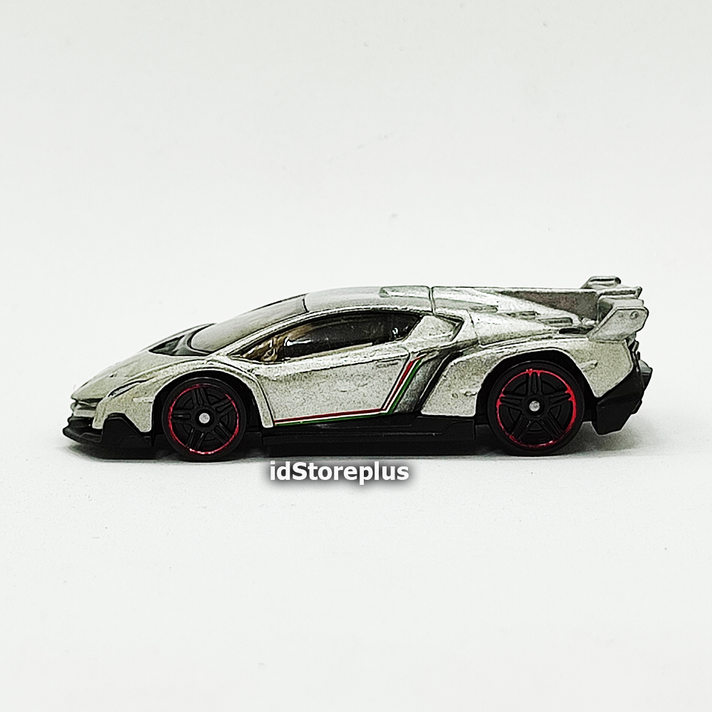 Diecast Mobil Hot Wheels 2014 Lamborghini Veneno Silver HW City Speed Team 037/250