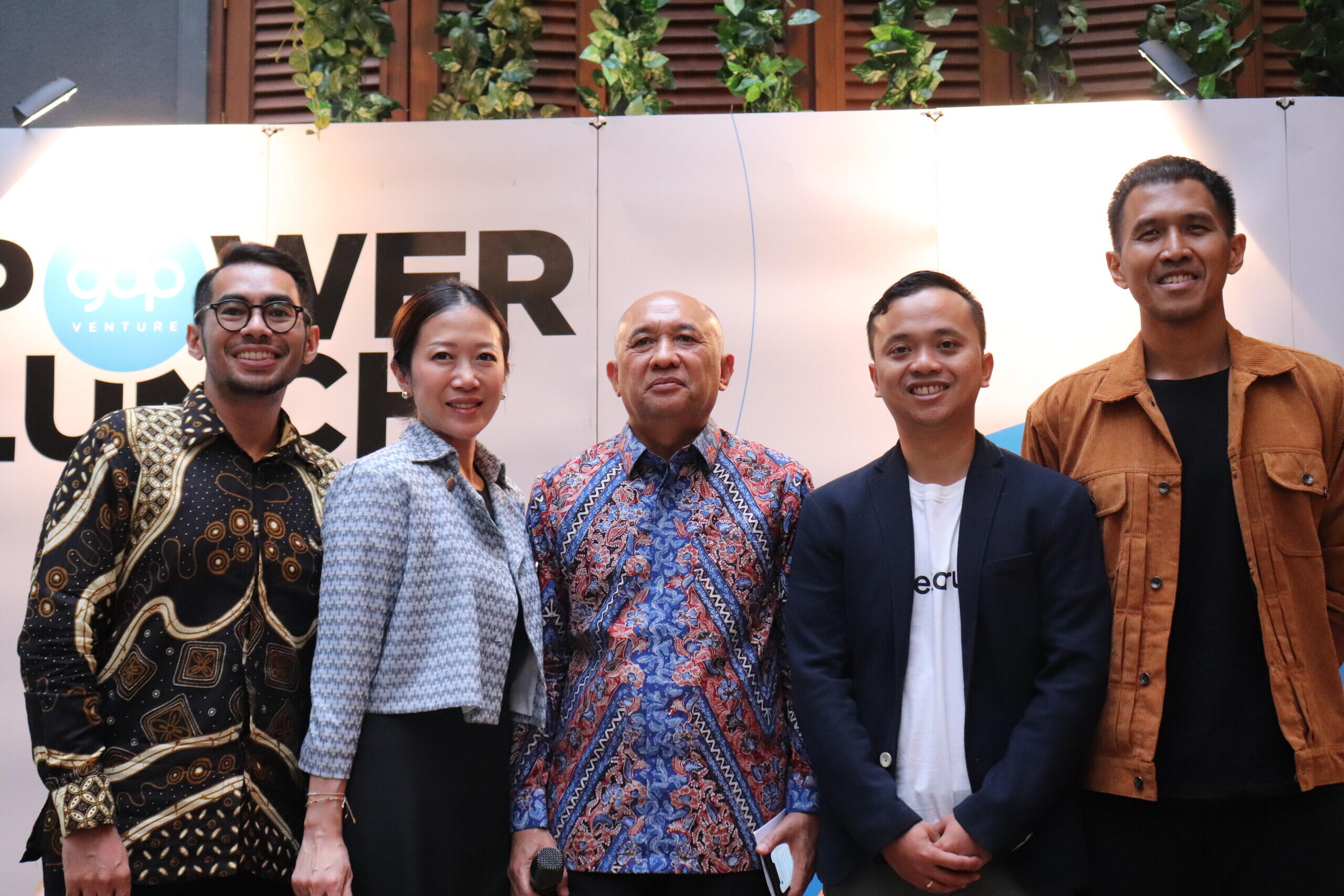 GDP Power Lunch: Respons Pelaku Bisnis Menghadapi Pembeli Masa Kini