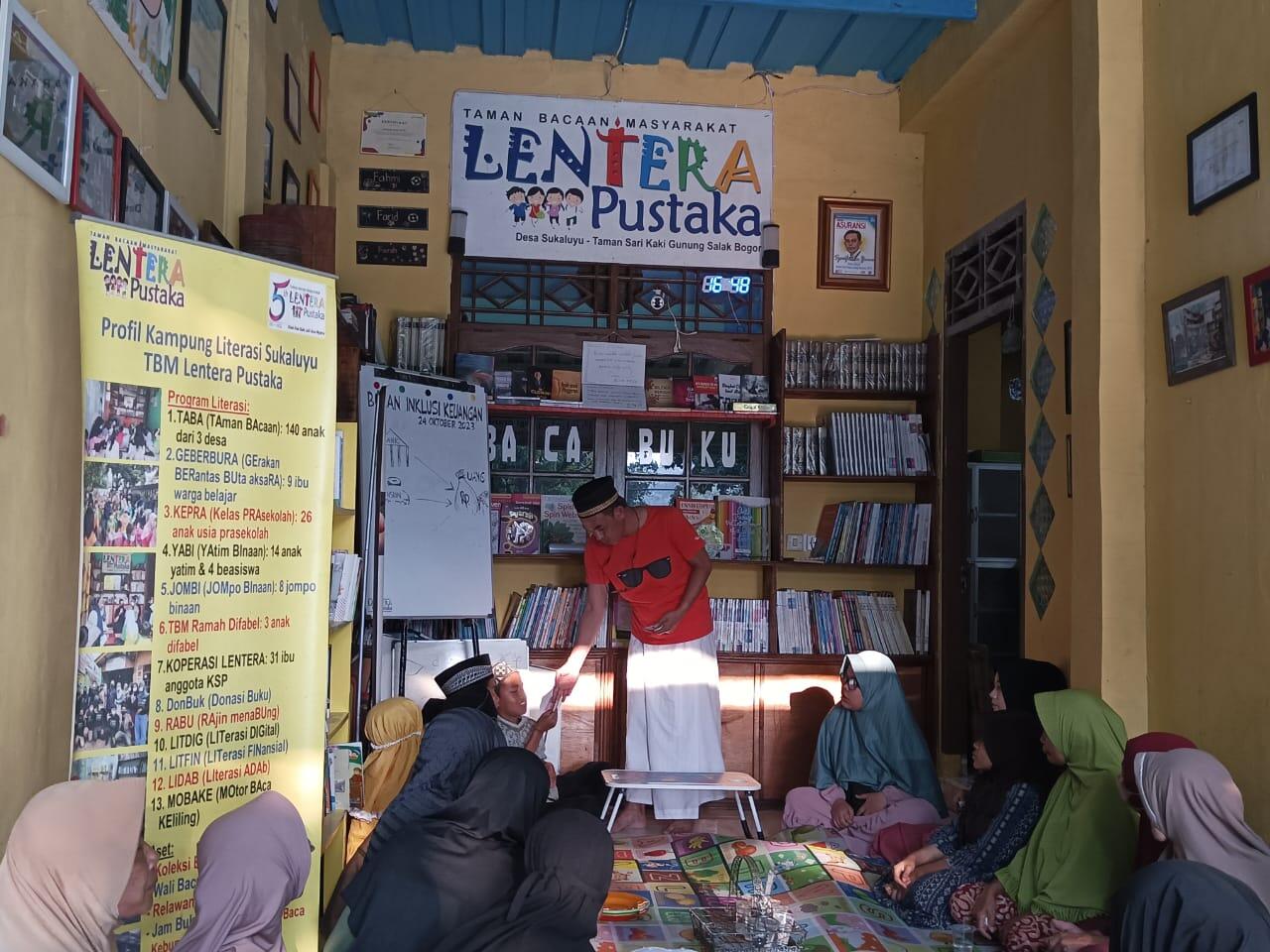 Kok Bisa, Taman Bacaan Kelola Program Yatim dan Jompo BInaan?