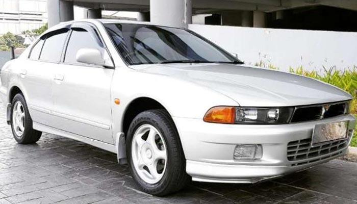 Siapa yang Kangen sama Mitsubishi Galant Hiu?