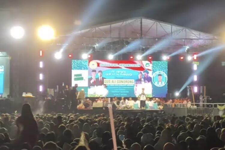 Viral Konser Ganjar di Kudus, Penonton Serukan Nama Prabowo, Warganet: Ngakak Alus…