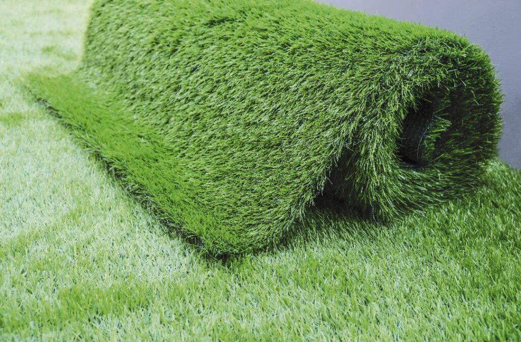 Panduan Lengkap: 1 Roll Rumput Sintetis, Berapa Meter yang Tepat untuk Anda?