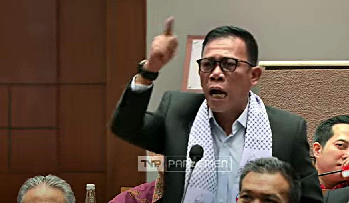 Mendadak Mic Mati Saat Masinton Ajukan Hak Angket atas MK di Sidang Paripurna DPR